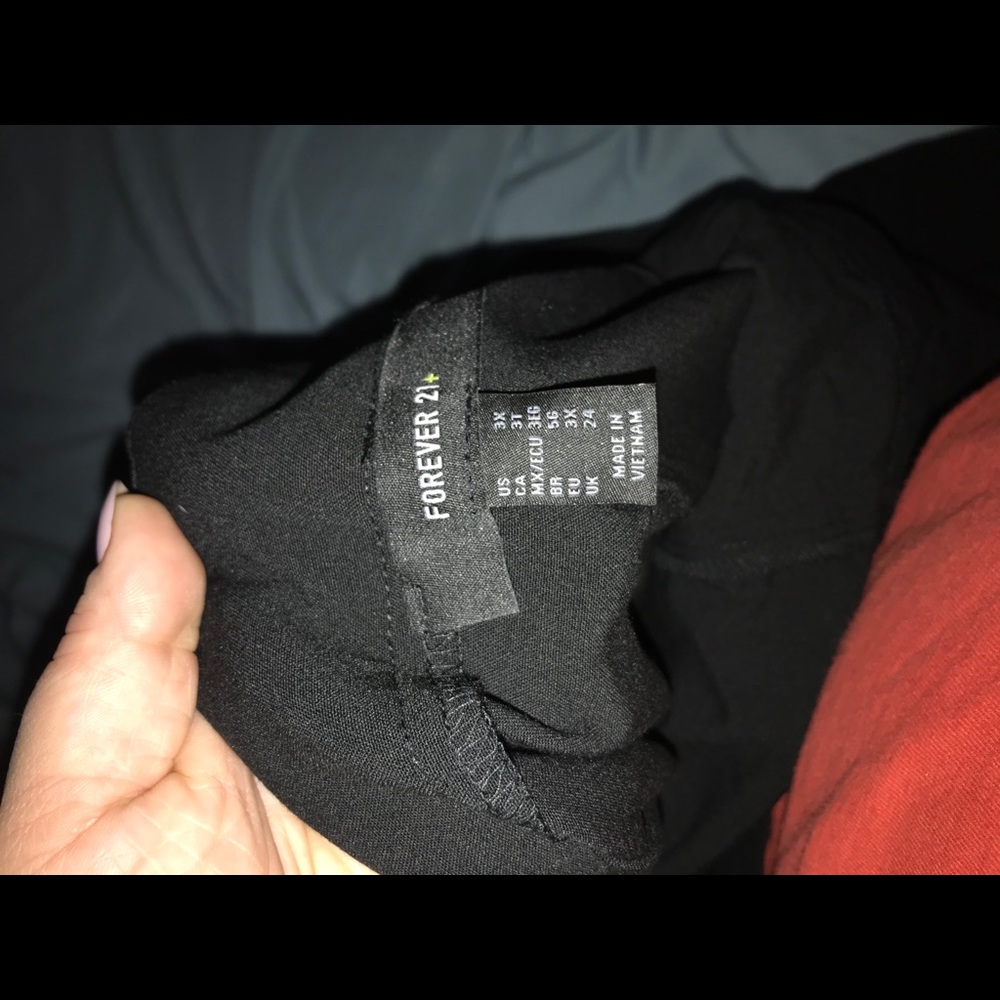 Forever 21 black dress pants size 3X Brand New - Picture 2 of 4